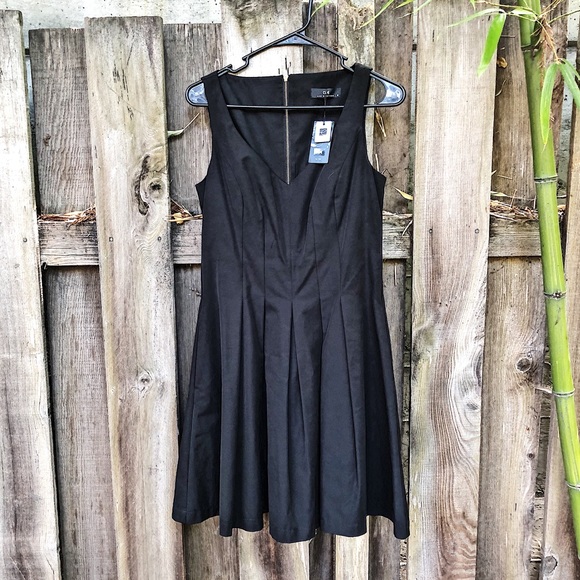 Cue Dresses & Skirts - !!!!!!PRICE BREAK!!!!!!!!The Little Black Dress